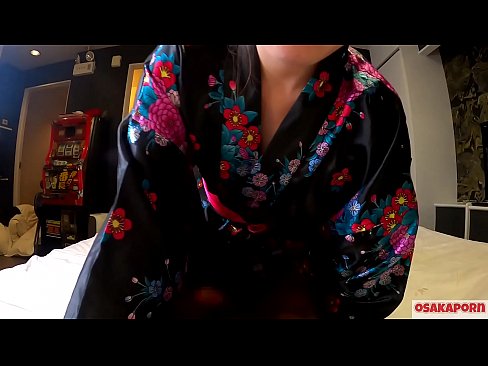❤️ Keçika ciwan a cosplay ji seksê hez dike ku bi orgazmê bi şûjinek di hespêk û blowjob de. Keçika Asyayî ya bi pisîka porî û bi cil û bergên kevneşopî yên Japonî di vîdyoya amator de ku masturbasyona bi pêlîstokên qijikê nîşan dide. Sakura 3 OSAKAPORN. Tenê porno li porno ku.zoomporno.ru