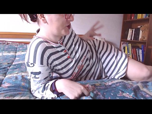 ❤️ Vê dîkê reş ê mezin hilde devê xwe xulamê piçûk Tenê porno li porno ku.zoomporno.ru